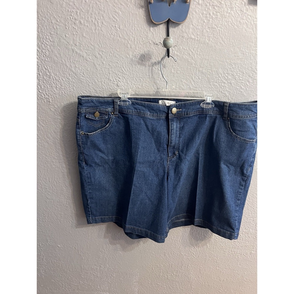 CJ Bank Womens Blue Jean Shorts Size 24W